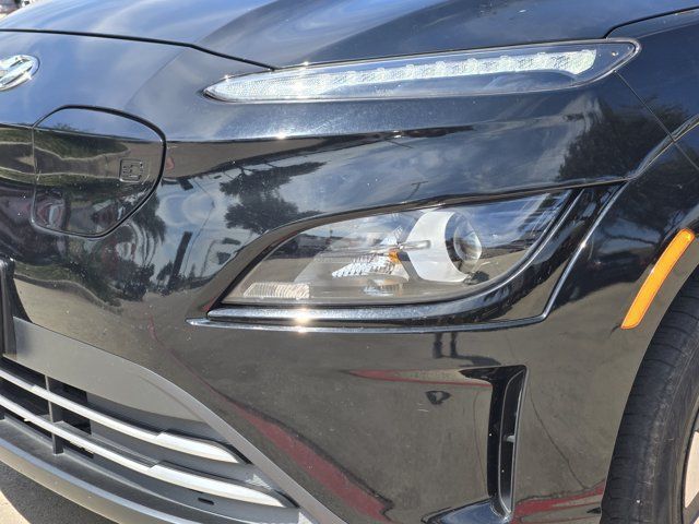 Certified 2023 Hyundai Kona SEL w/ Cargo Package FWD image 9
