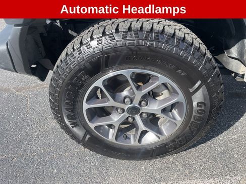 Used 2024 Jeep Wrangler Sport S image 10