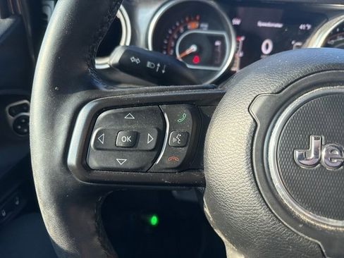Used 2022 Jeep Wrangler Unlimited Sport image 16