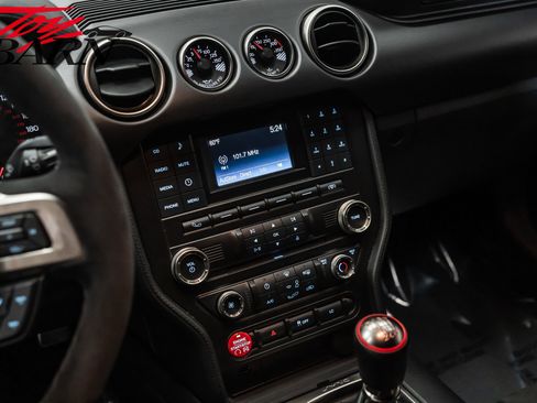 Used 2016 Ford Mustang Shelby GT350 w/ Track Package image 36