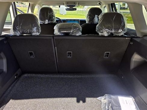 New 2025 Volkswagen Tiguan S image 28