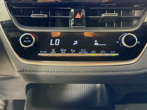 Used 2022 Toyota Corolla SE w/ Carpet Mat Package (TMS) FWD image 15