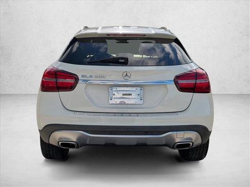 Used 2018 Mercedes-Benz GLA 250 image 6