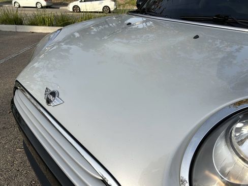 Used 2014 MINI Cooper 2-Door Hardtop w/ Premium Package image 21