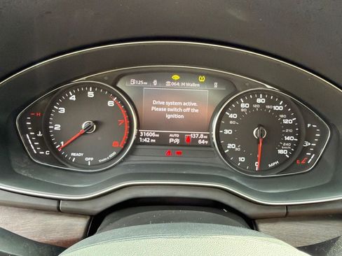 Used 2023 Audi Q5 2.0T Premium w/ Convenience Package AWD/4WD image 18