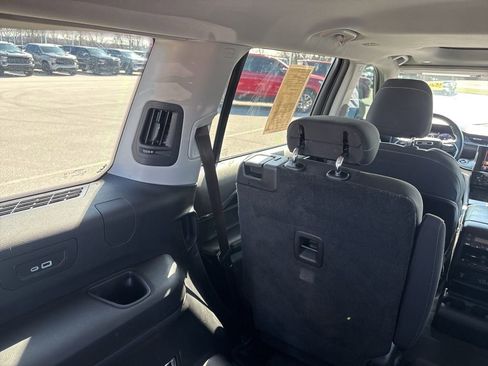 Used 2021 Jeep Grand Cherokee L Laredo w/ Luxury Tech Group I image 14