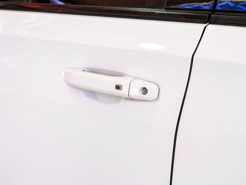 Used 2021 GMC Yukon AT4 w/ AT4 Premium Package AWD/4WD image 44