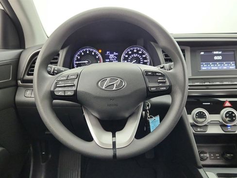 Used 2019 Hyundai Elantra SE w/ Cargo Package image 34