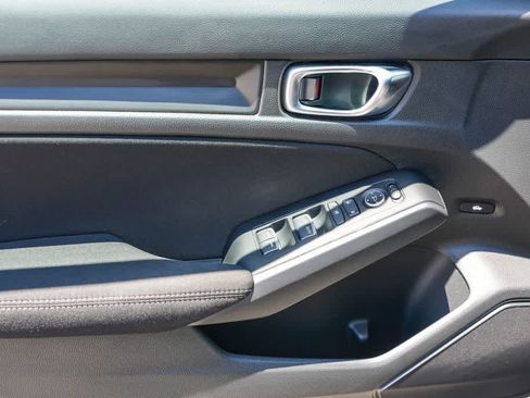 Used 2022 Honda Civic Sport image 21