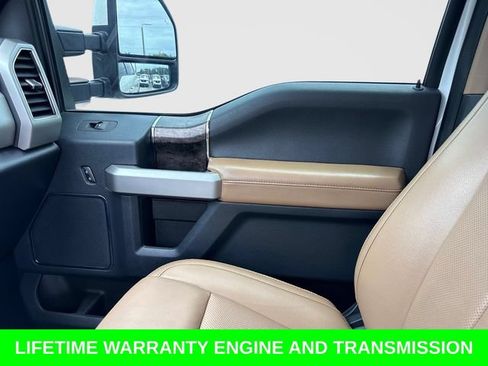 Used 2022 Ford F250 Lariat w/ Lariat Ultimate Package AWD/4WD image 22