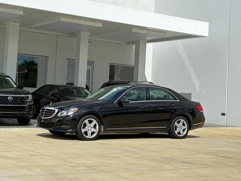 Used 2014 Mercedes-Benz E 250 image 2