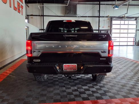 Used 2018 Ford F150 Platinum w/ Technology Package AWD/4WD image 5