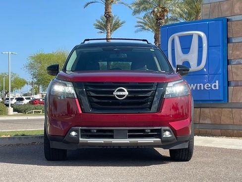 Used 2022 Nissan Pathfinder SL w/ SL Black Package image 5