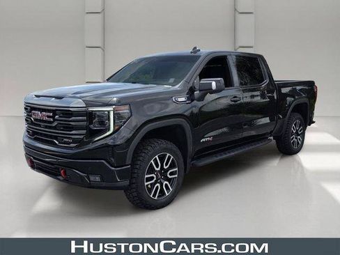 Certified 2024 GMC Sierra 1500 AT4 w/ Technology Package AWD/4WD image 1