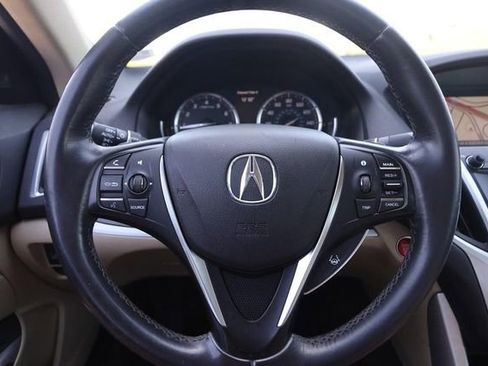 Used 2017 Acura TLX V6 SH-AWD w/ Technology Pkg image 11