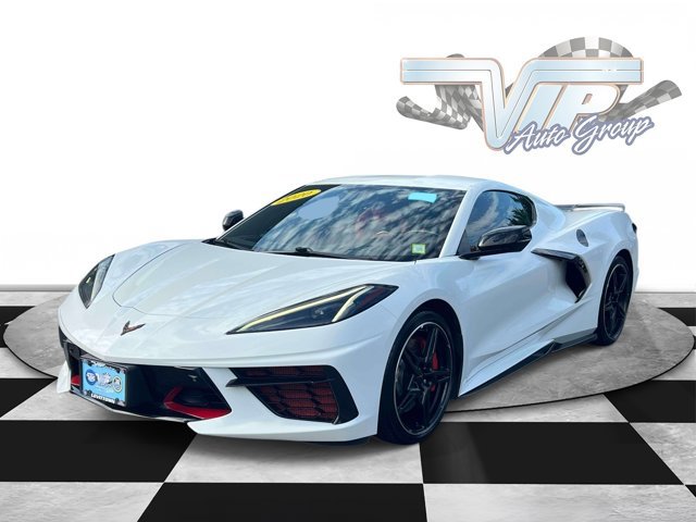 Used 2020 Chevrolet Corvette Stingray Premium Cpe w/ 3LT Preferred Equipment Group RWD image 4