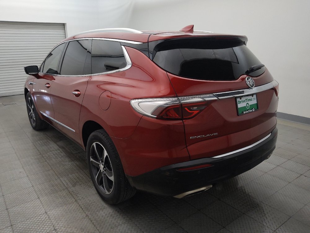 Used 2022 Buick Enclave Essence w/ Sport Touring Edition FWD image 5