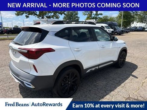 Used 2022 Kia Seltos Nightfall Edition AWD/4WD image 7