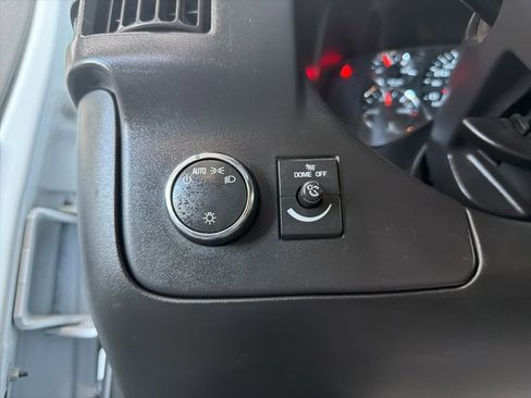 Used 2017 Chevrolet Express 2500 LS image 14