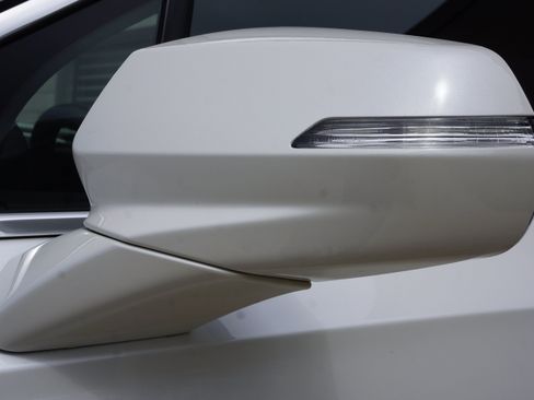 Used 2024 Cadillac XT6 Luxury AWD/4WD image 19
