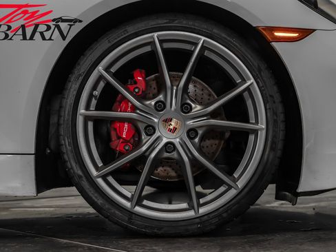 Used 2017 Porsche 718 Boxster S image 24