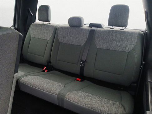 Used 2023 Ford F150 XLT image 9