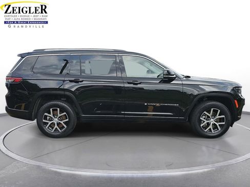 Used 2023 Jeep Grand Cherokee L Limited AWD/4WD image 4