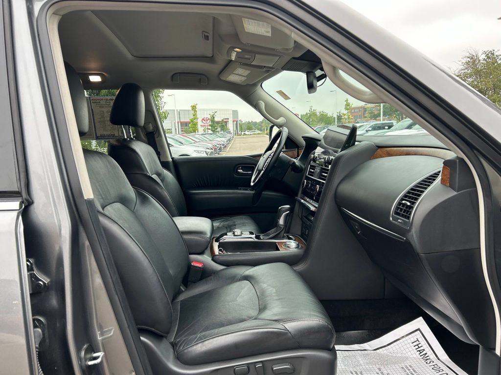 Used 2024 Nissan Armada SL AWD/4WD image 12