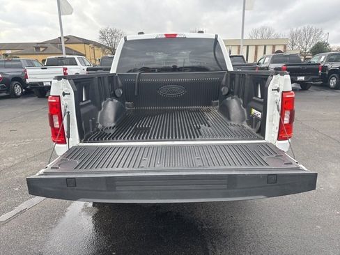 Used 2021 Ford F150 XLT image 14