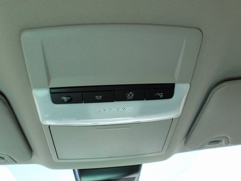 Used 2025 Nissan Altima 2.5 SR image 24