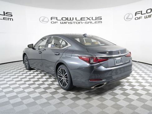 New 2025 Lexus ES 350 w/ Premium Package image 5