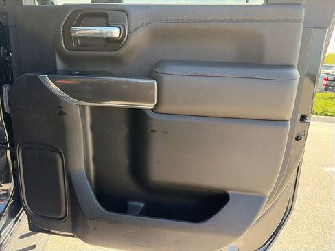 Used 2021 GMC Sierra 2500 AT4 w/ AT4 Premium Plus Package AWD/4WD image 36