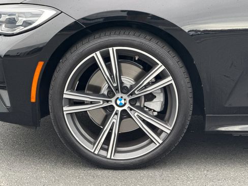 Used 2022 BMW 330i Sedan w/ Driving Assistance Package image 25