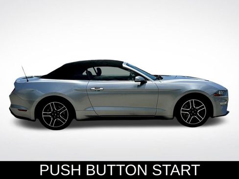 Used 2022 Ford Mustang Premium image 7