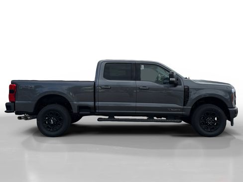 New 2026 Ford F250 Lariat w/ Black Appearance Package image 6