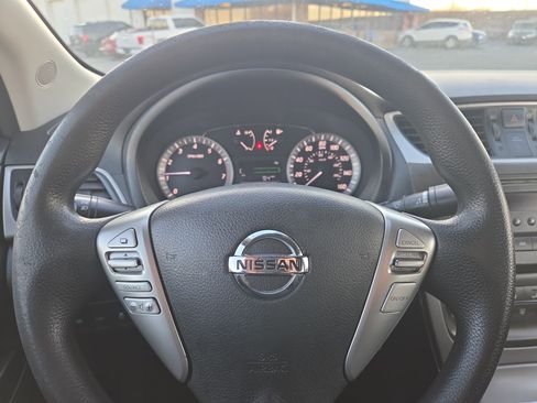 Used 2014 Nissan Sentra SV image 15