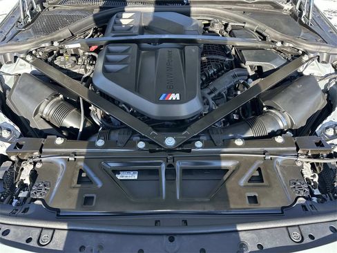 Used 2025 BMW M2 w/ Lighting Package image 11