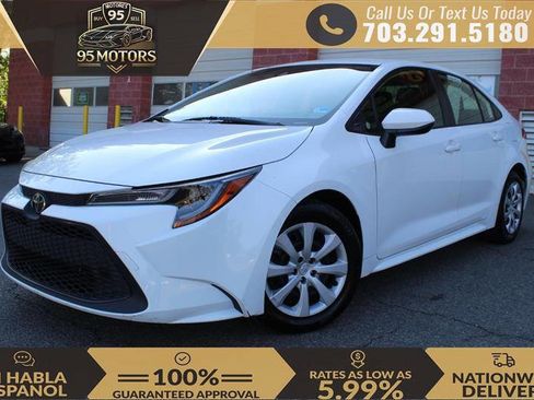 Used 2021 Toyota Corolla LE FWD image 1