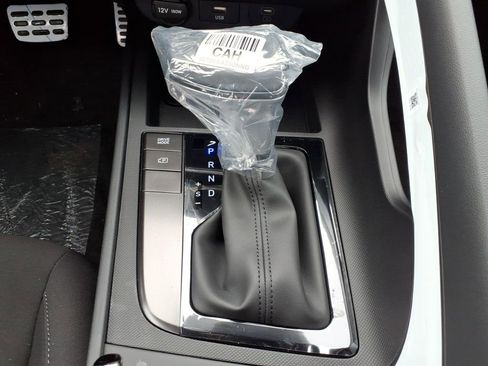 New 2026 Hyundai Elantra Sport image 11