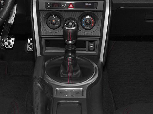Used 2014 Scion FR-S RWD image 7
