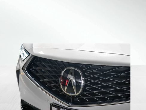 Used 2025 Acura MDX FWD w/ Technology Package image 6