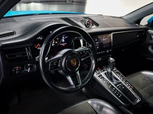 Used 2021 Porsche Macan GTS AWD/4WD image 10