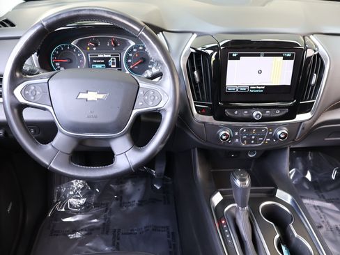 Used 2019 Chevrolet Traverse LT w/ LT Premium Package FWD image 19