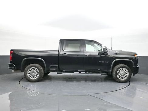 Used 2020 Chevrolet Silverado 3500 High Country w/ Z71 Off-Road Package image 18
