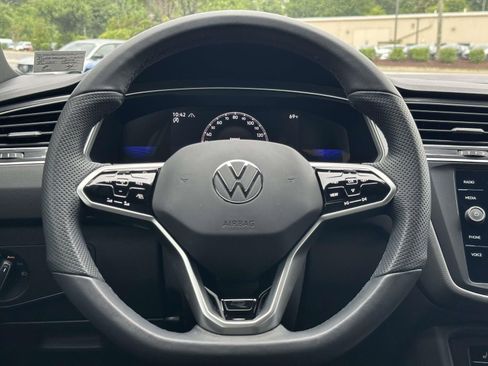 Certified 2024 Volkswagen Tiguan SE R-Line AWD/4WD image 22