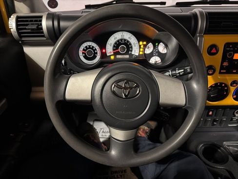 Used 2007 Toyota FJ Cruiser 4WD image 21