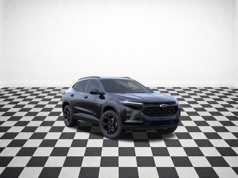 New 2026 Chevrolet Trax LT w/ Driver Confidence Package FWD image 28