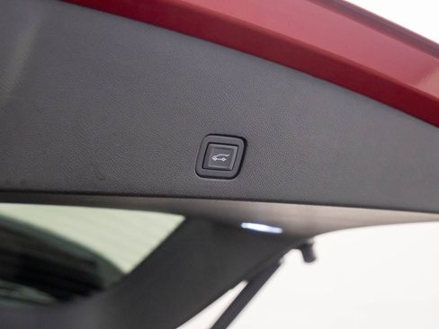 Certified 2023 Cadillac XT6 Sport w/ LPO, Onyx Lite Package image 35