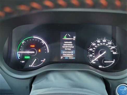 Used 2023 Toyota Sienna XSE image 21