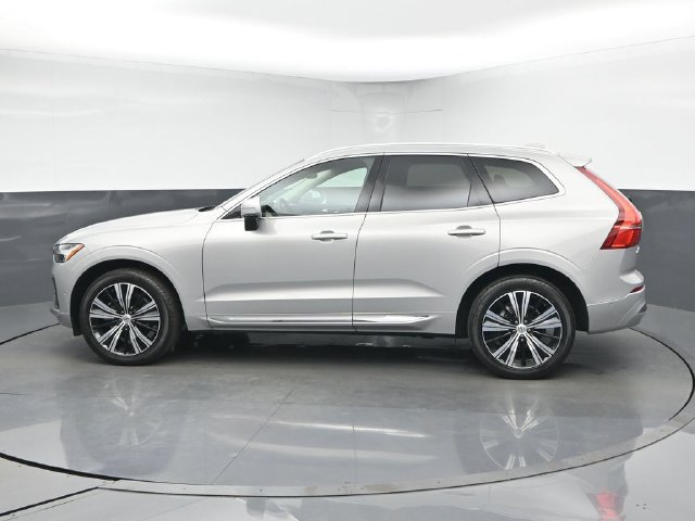 Used 2023 Volvo XC60 B5 Plus w/ Protection Package FWD image 5